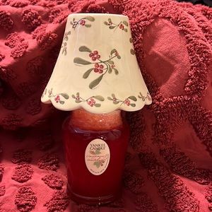 🕯️HOST PICK🕯️Brand New Yankee Candle 🕯 never been used.